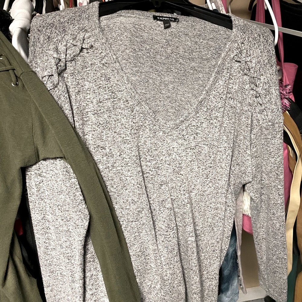 Express shirt